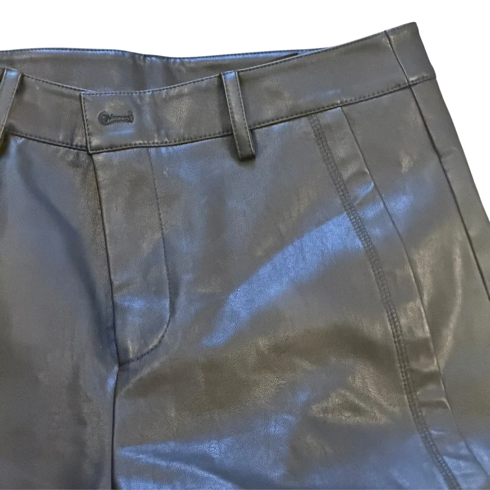 Handless Inc Black Faux Leather Wide Leg‎ Pants High Waisted Seam Detail Size L